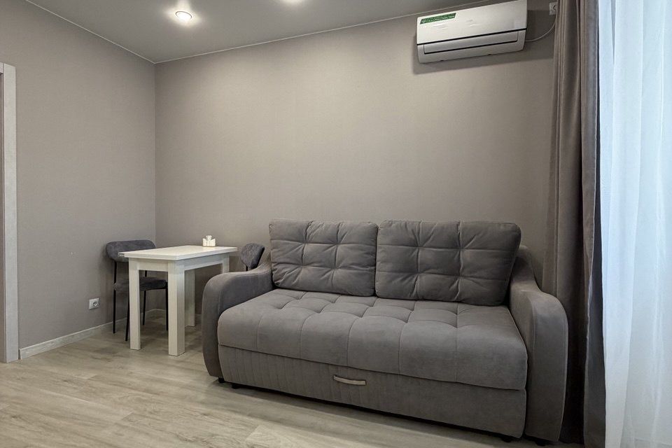 Просторная , уютная студия, в ЦЕНТРЕ ГОРОДА