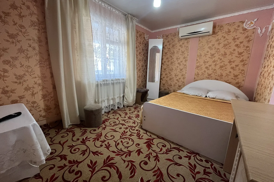 
Комната у моря 10 
