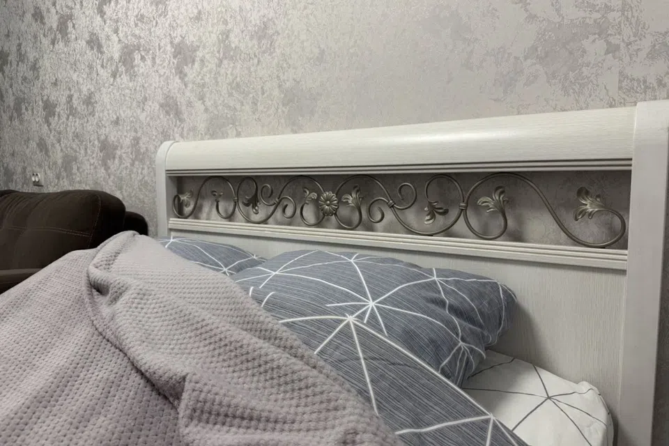 Уютная двухкомнaтнaя квaртиpa