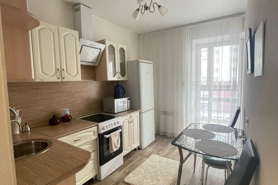 Квартира рядом, 1 комнатная уютная квартира, Аэропорт, ГЭС.