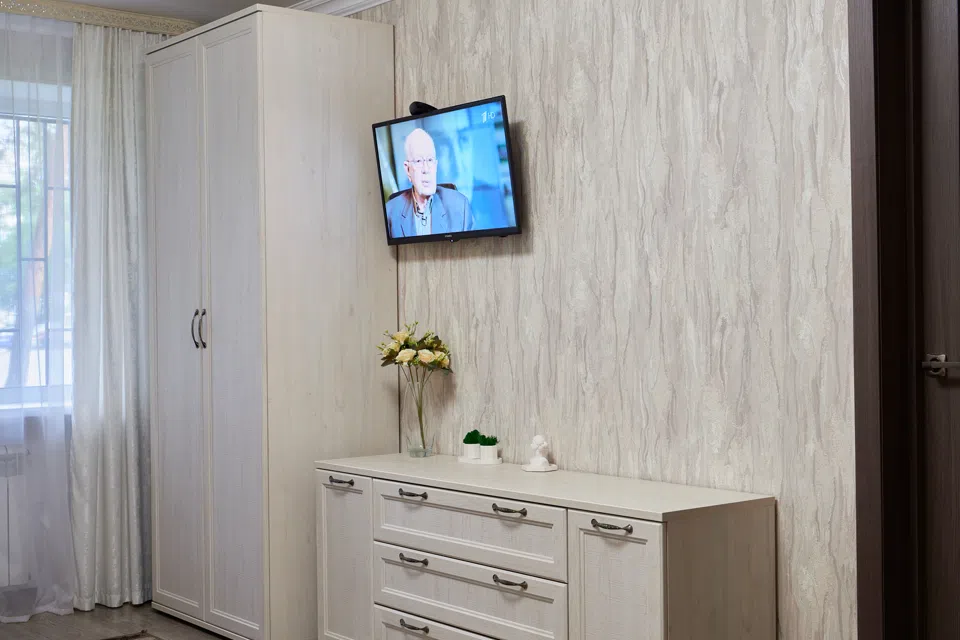 Квартира рядом с комсомольским парком и центральным рынком.
