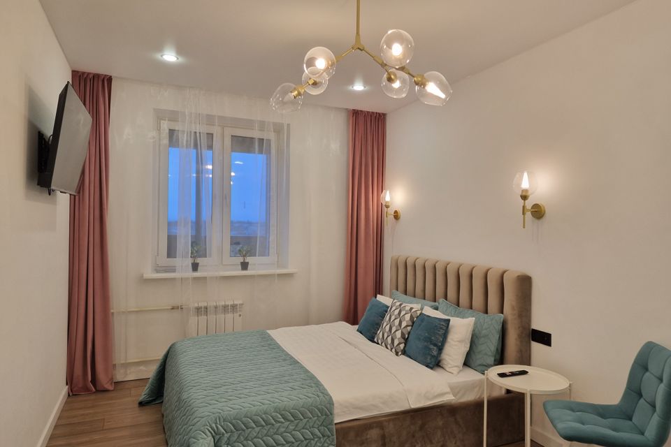  Friendly Apart у парка 