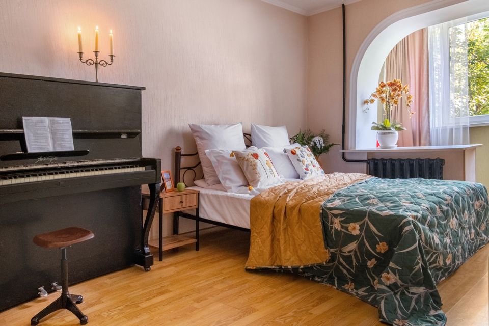 Cream Room от Rooms Apartments