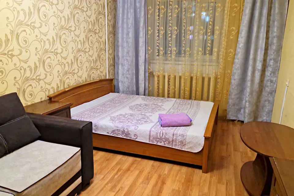 Теплая трёхкомнатная квартира в центре