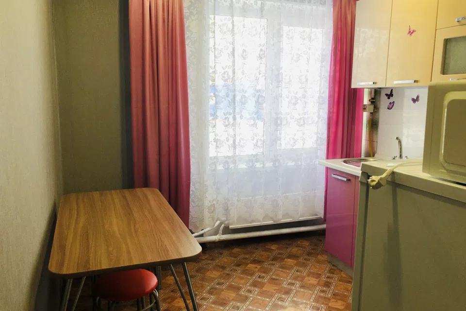Квартира трехкомнатная посуточно 