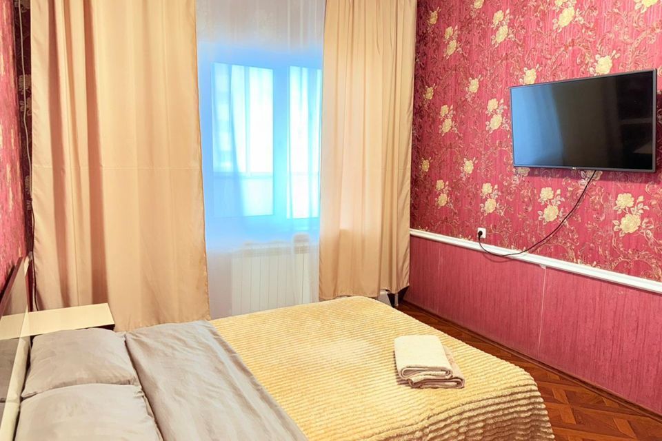 Уютная квартира на улице Петра Алексеева, 16