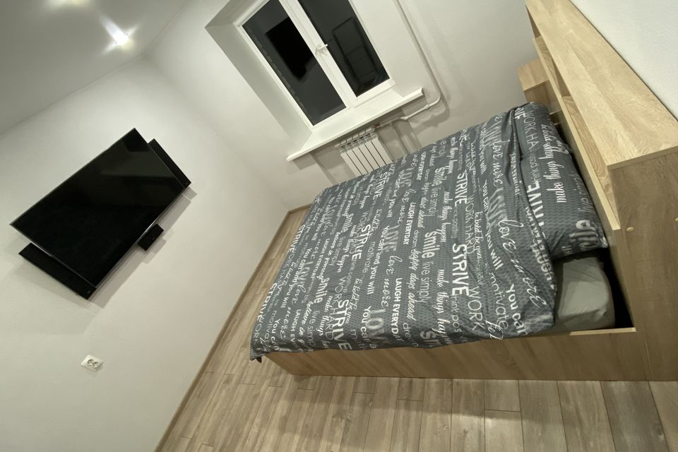 Уютная однокомнатная квартира рядом с Кремлем. 