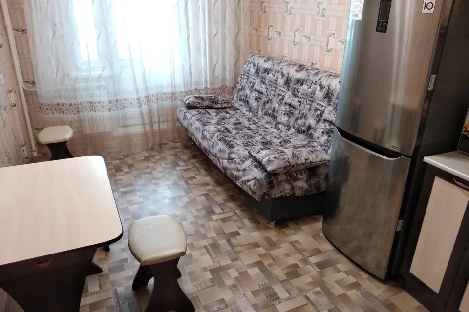 Уютная квартира с видом на часовню и город