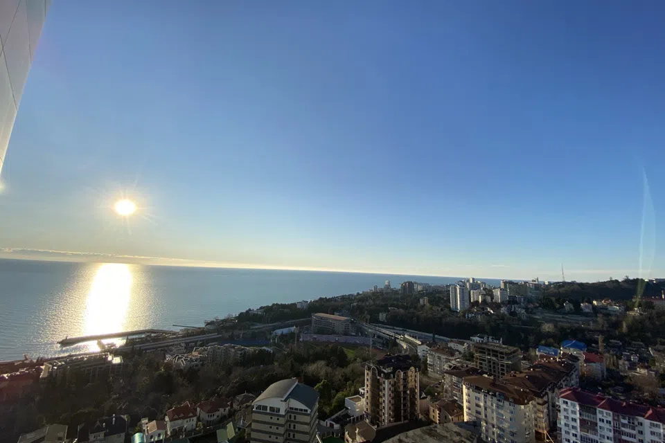 Квартира с террасой и видом на море в Белом Дворце
