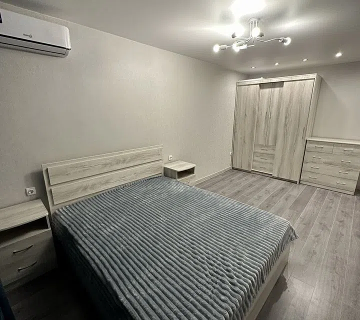 Уютная квартира на берeгу моpя