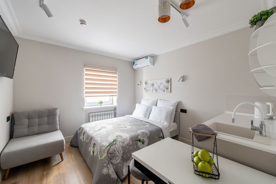 1кв- студия м.Маяковская 