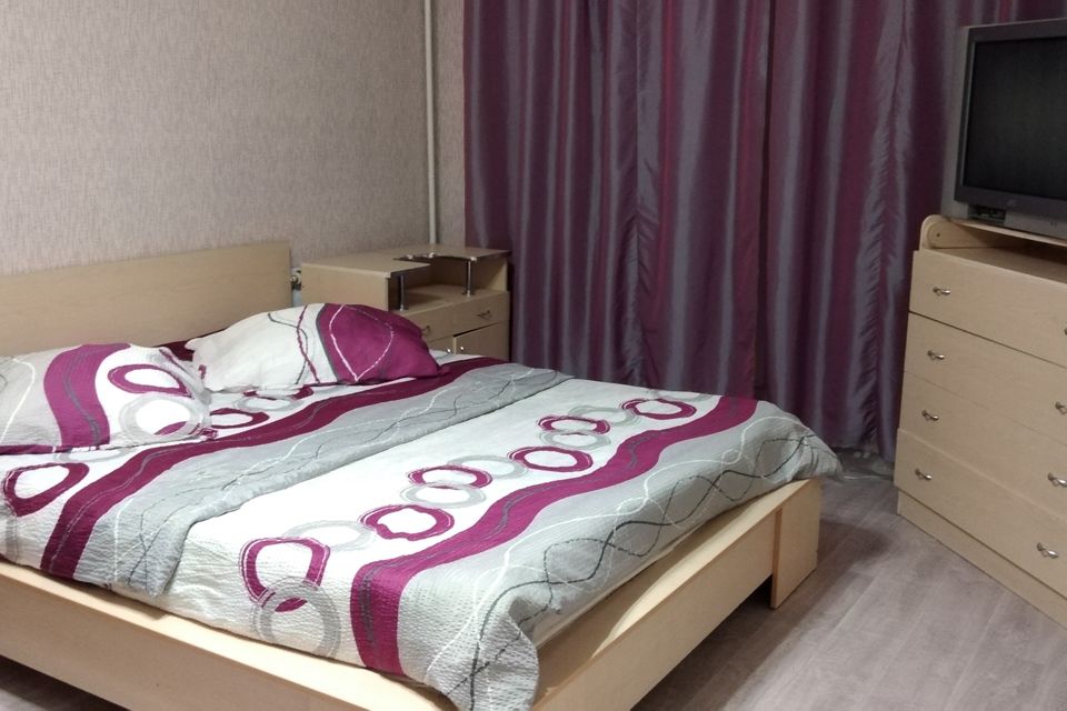 1 ком. Квартира. Центр. Район МегаГРИНН