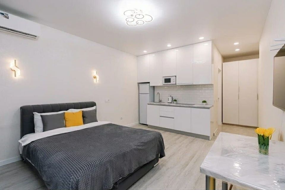 Квартира-студия в новом доме ЖК Гурьевский