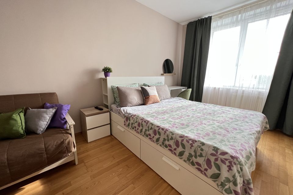 1-к. квартира, 46 кв. м, 3 кровати