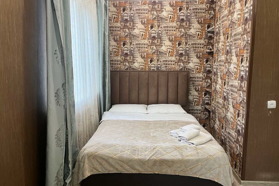 1-комнатная с большой кухней и лоджией в районе Универсама-2