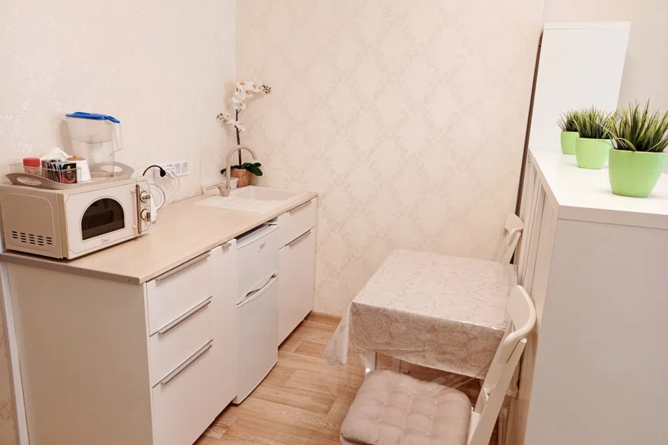 Комната-студия 27м в четырёхкомнатной квартире