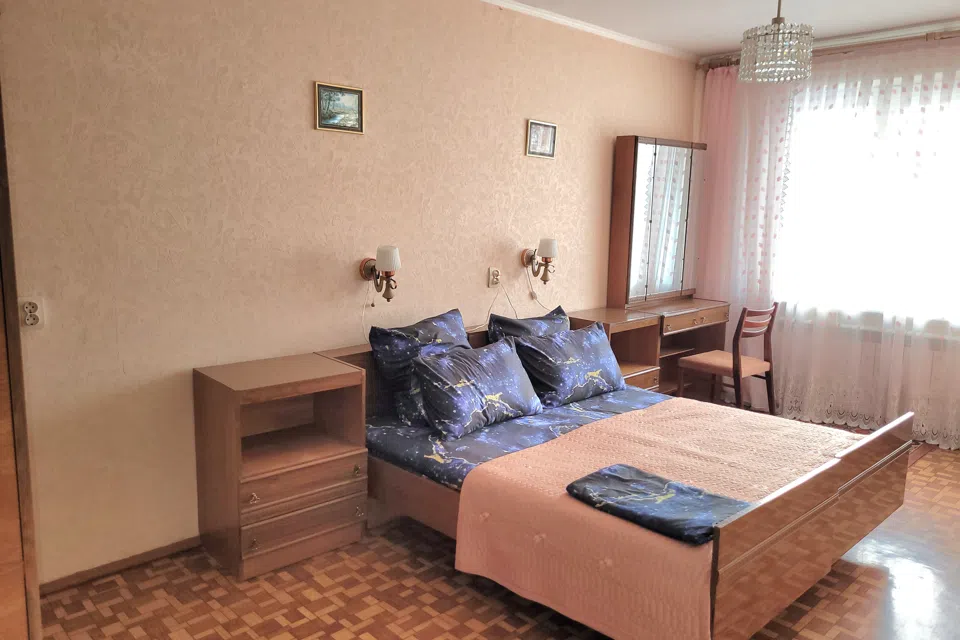 Большая квартира в Железнодорожном 