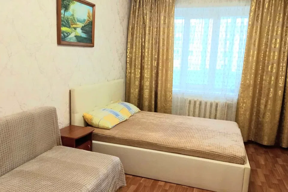 Домашний очаг у Эльвиры Акуловой на улице Артема 100 
