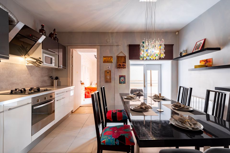 Kamelia Isaak - просторная квартира у Исакиевского собора