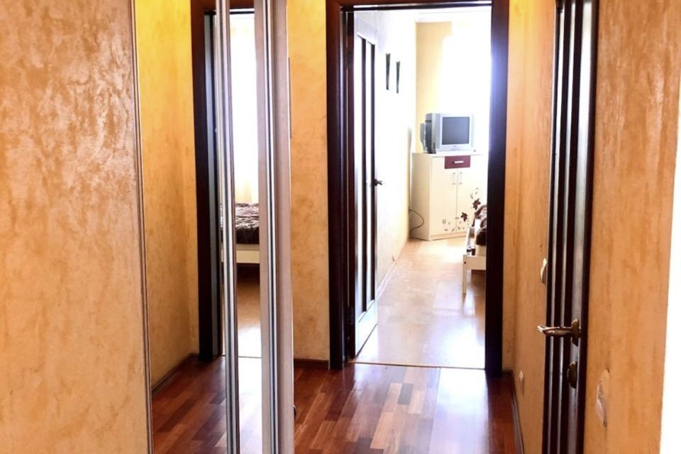 Уютная квартира у автовокзала с кроватью king-size