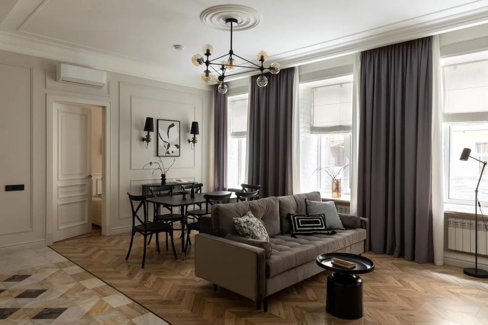 Роскошный просторный VIP-апартамент