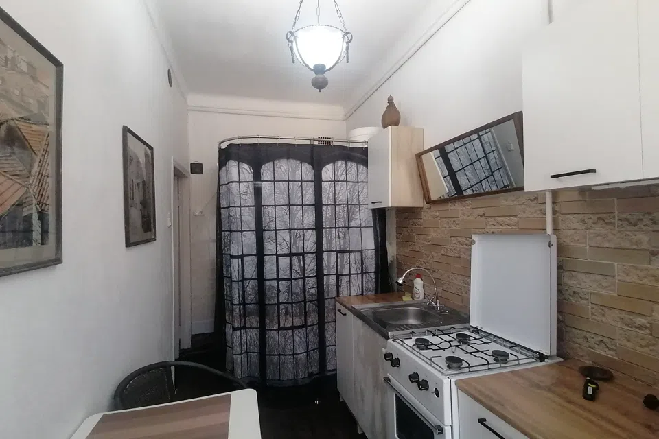 Двушка в Центре по цене студии