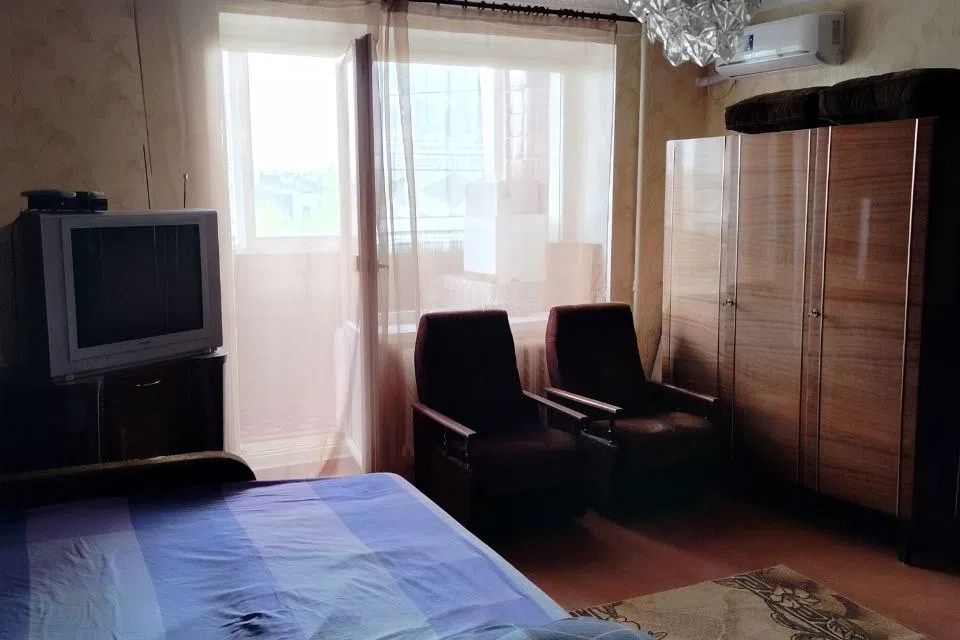 1-комнатная квартира в Луганске