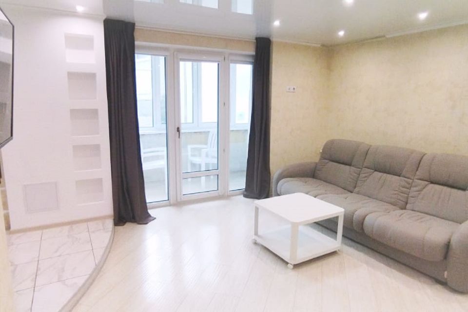 Чистая светлая квартира недалеко от центра