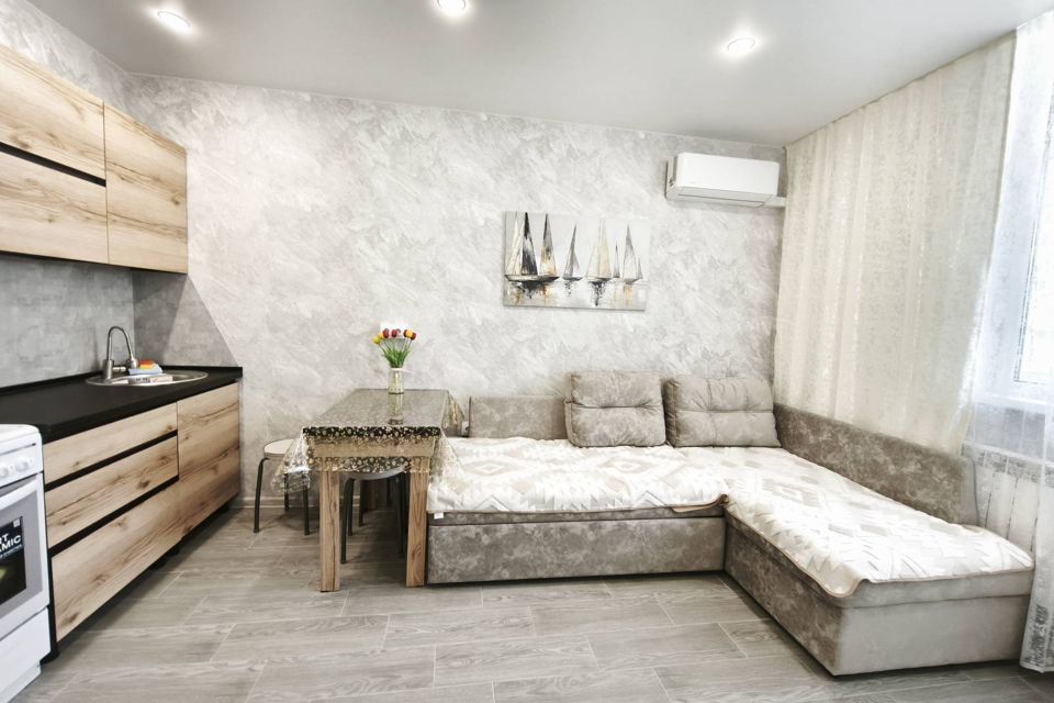 Светлая уютная квартира-студия в ЖК Трио-Комфорт