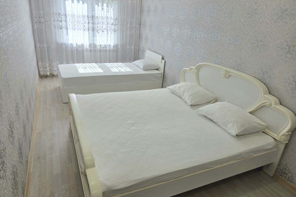 Квартира с 4-мя кроватями. Хороший ремонт.