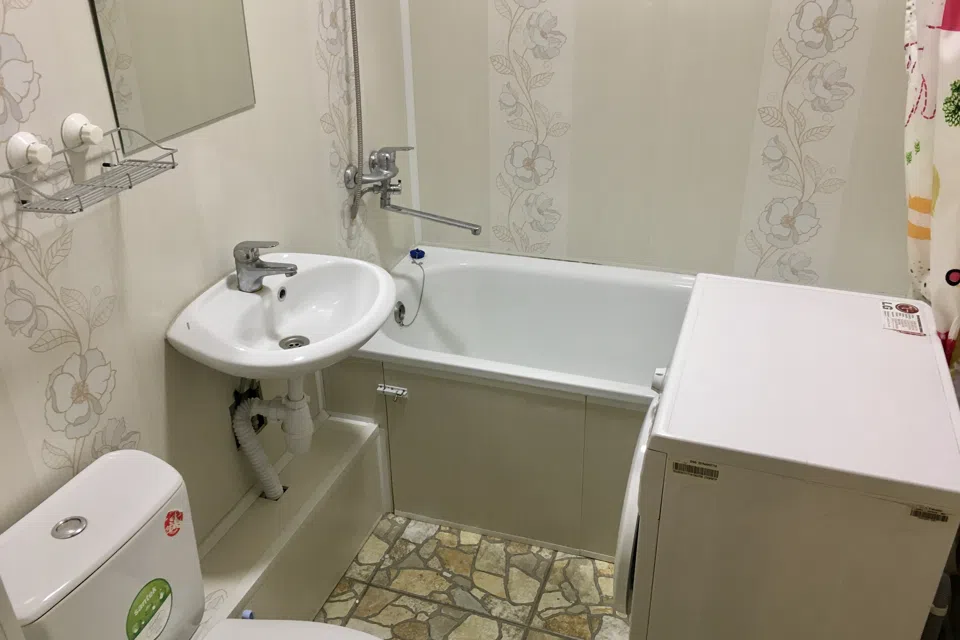 Уютная евродвушка в новом доме рядом с центром