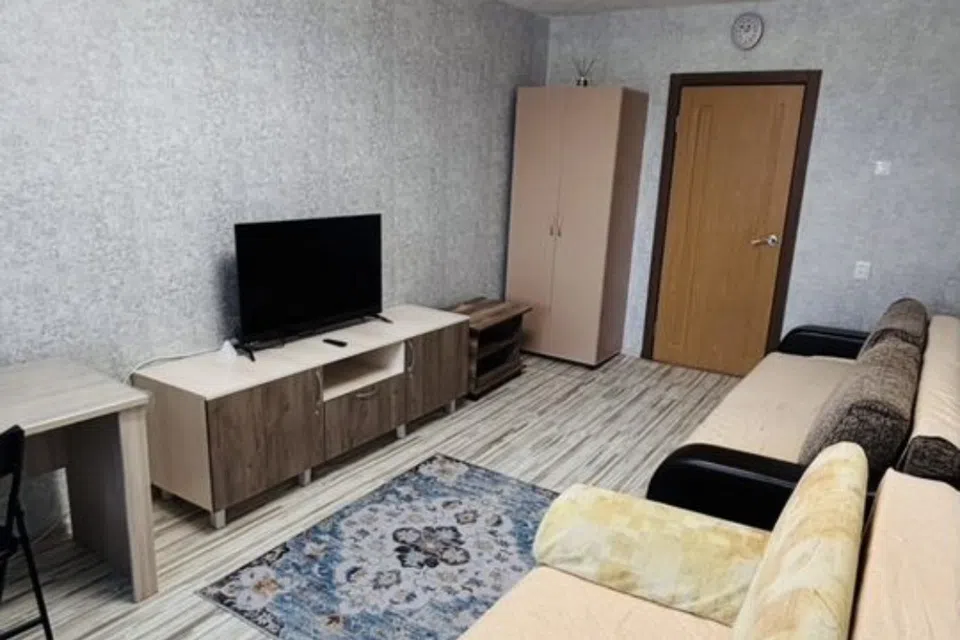 Квартира у парка Швейцария