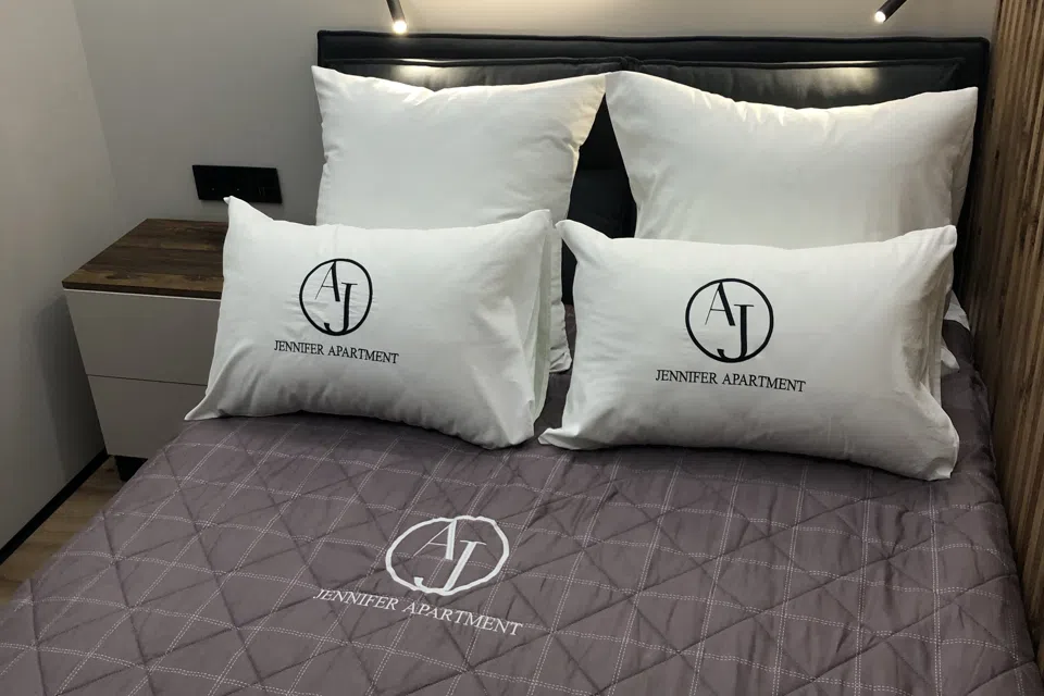 Jennifer Apartment. Дизайнерская квартира-студия в центре 