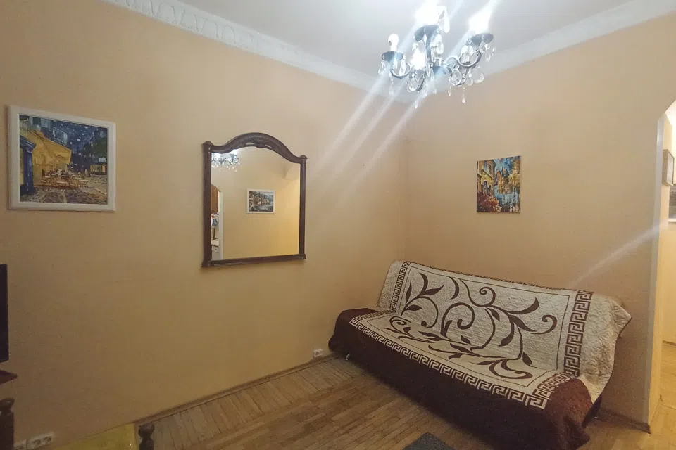 Просторная, уютнaя двухкoмнaтная квaртира. 