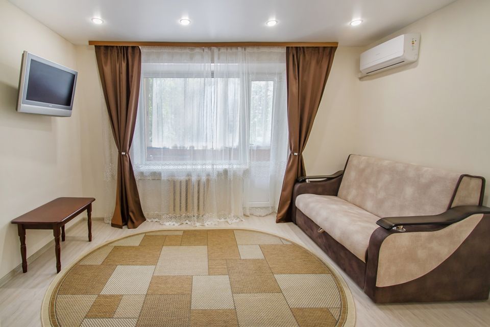 Квартира у Аксиомы