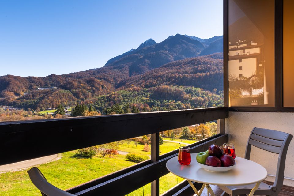 Шикарные апартаменты с видом на вершины