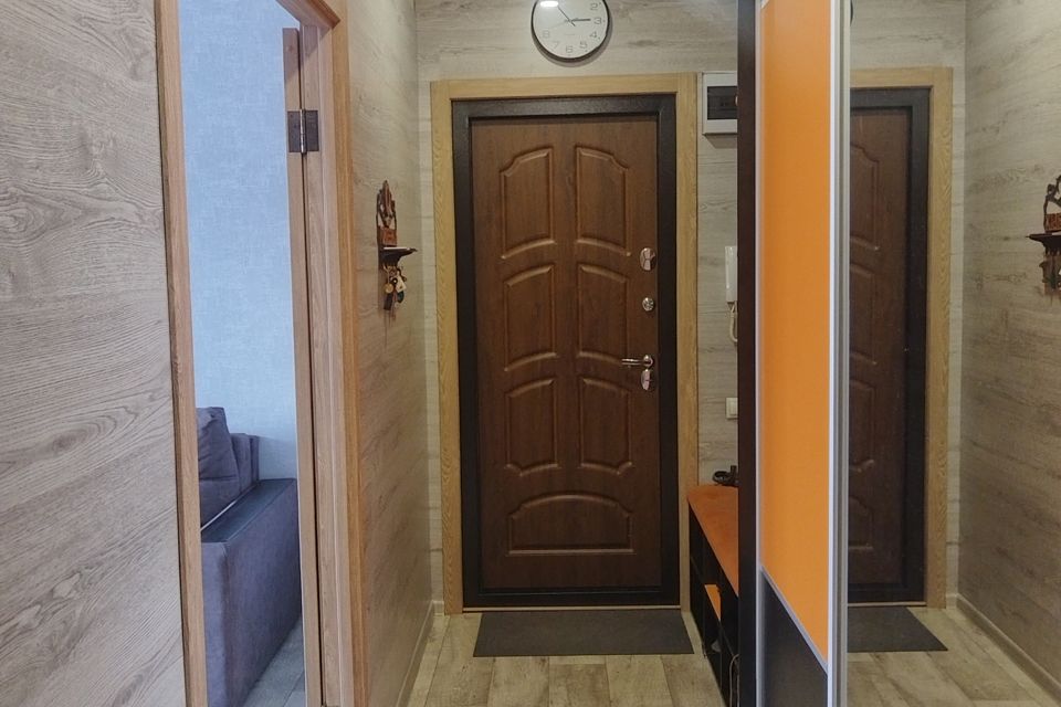 Уютная квартира с видом на аллею