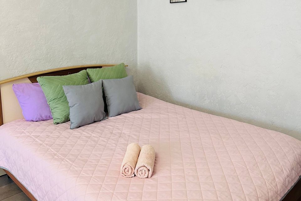 Уютная квартира рядoм с набережнoй.