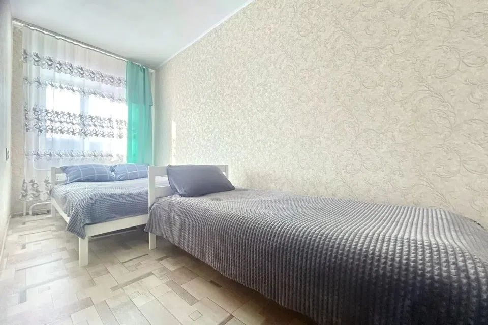 2-к квартира на Молодежном 6