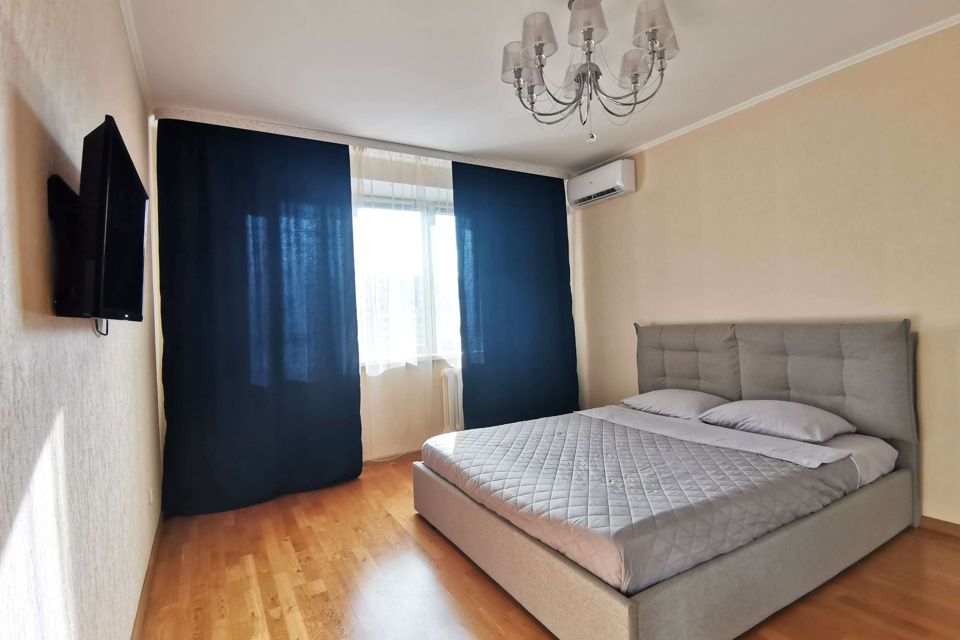 ATMA HOUSE-В шаговой доступности гипермаркет Окей