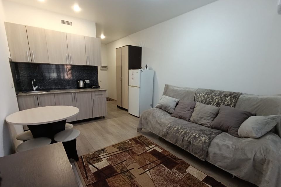 Уютная квартира в тихом районе курортного города