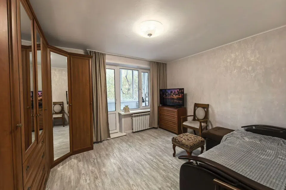 Уютная квартира на Академика Комарова 1Б