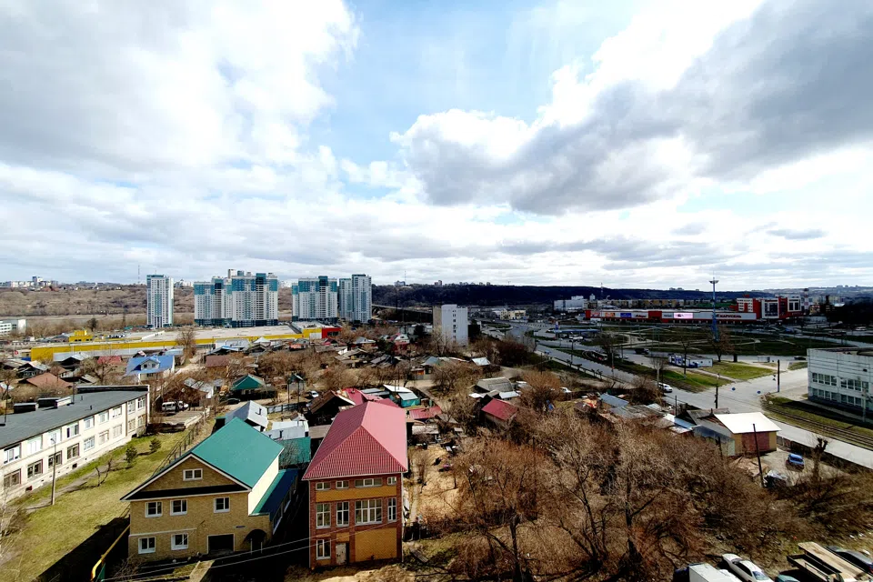 Уютная квартира с видом на реку и мост