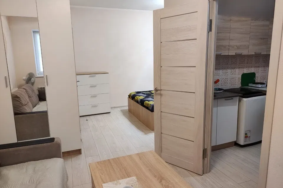 Квартира у Центрального рынка в старом фонде 30 кв. м.