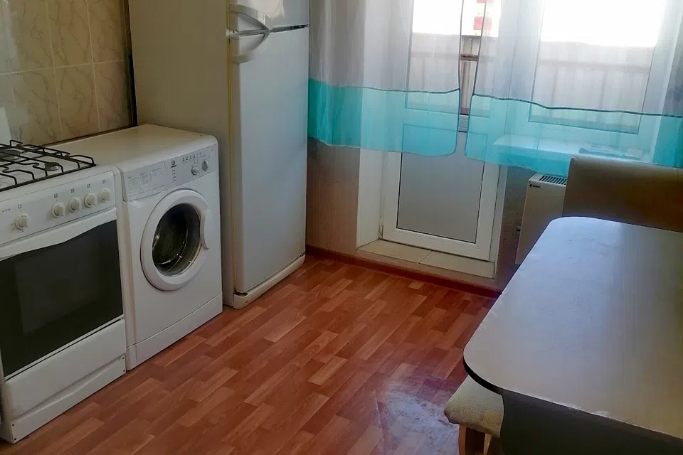 Центр им. Шумакова, больница Фишера, трк ПЛАНЕТОЛЕТО. 