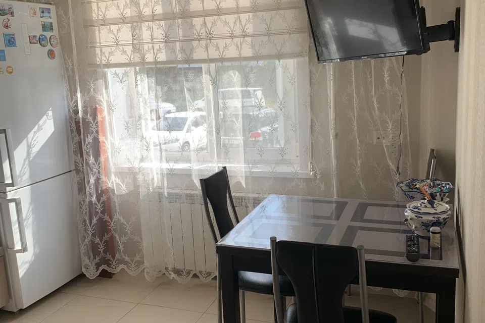 Уютная квартира рядом с ТДЦ Столица
