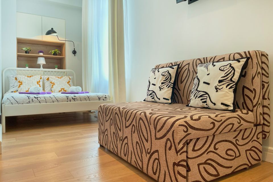 1кв - студия м.Маяковская