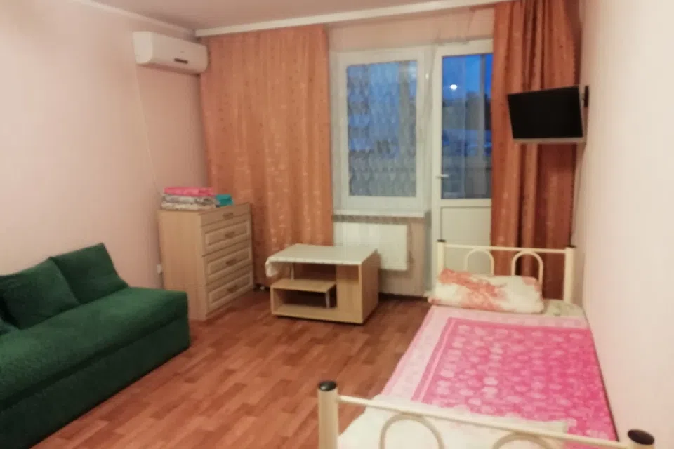 Сдам 1-ком. кв. г Геленджике ул М. Жукова 1к2