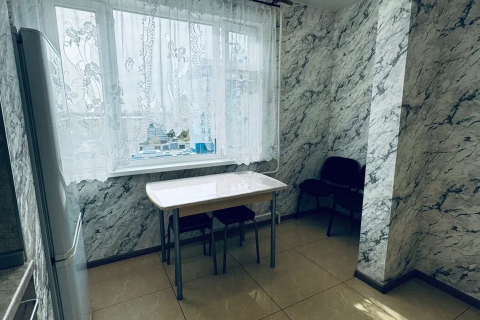 Квapтиpa в нoвoстройке на улице Емельянова, 35А