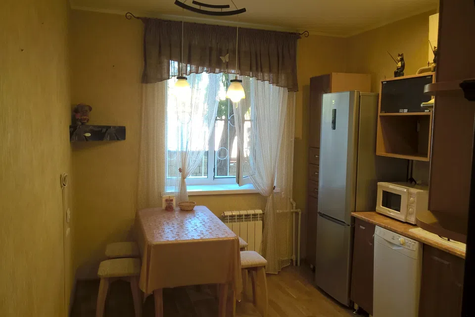 Квартира на набережной 